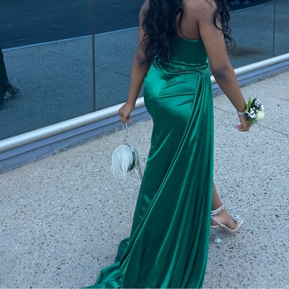 Strapless Gown w/ Sash- Emerald - Picture 2 of 6
